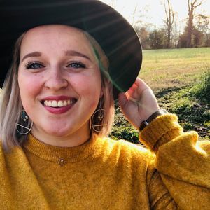 Meet your Posher, Samantha